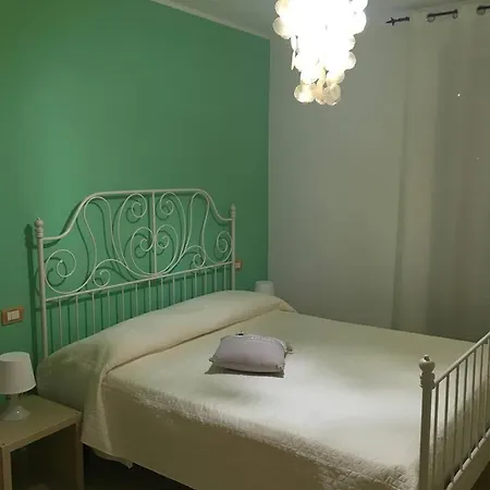 Traiano B&B 마르게리타디사보이아